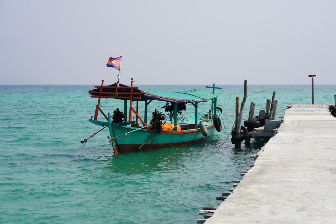 White Sand Ark Resort Sok San Village Buitenkant foto