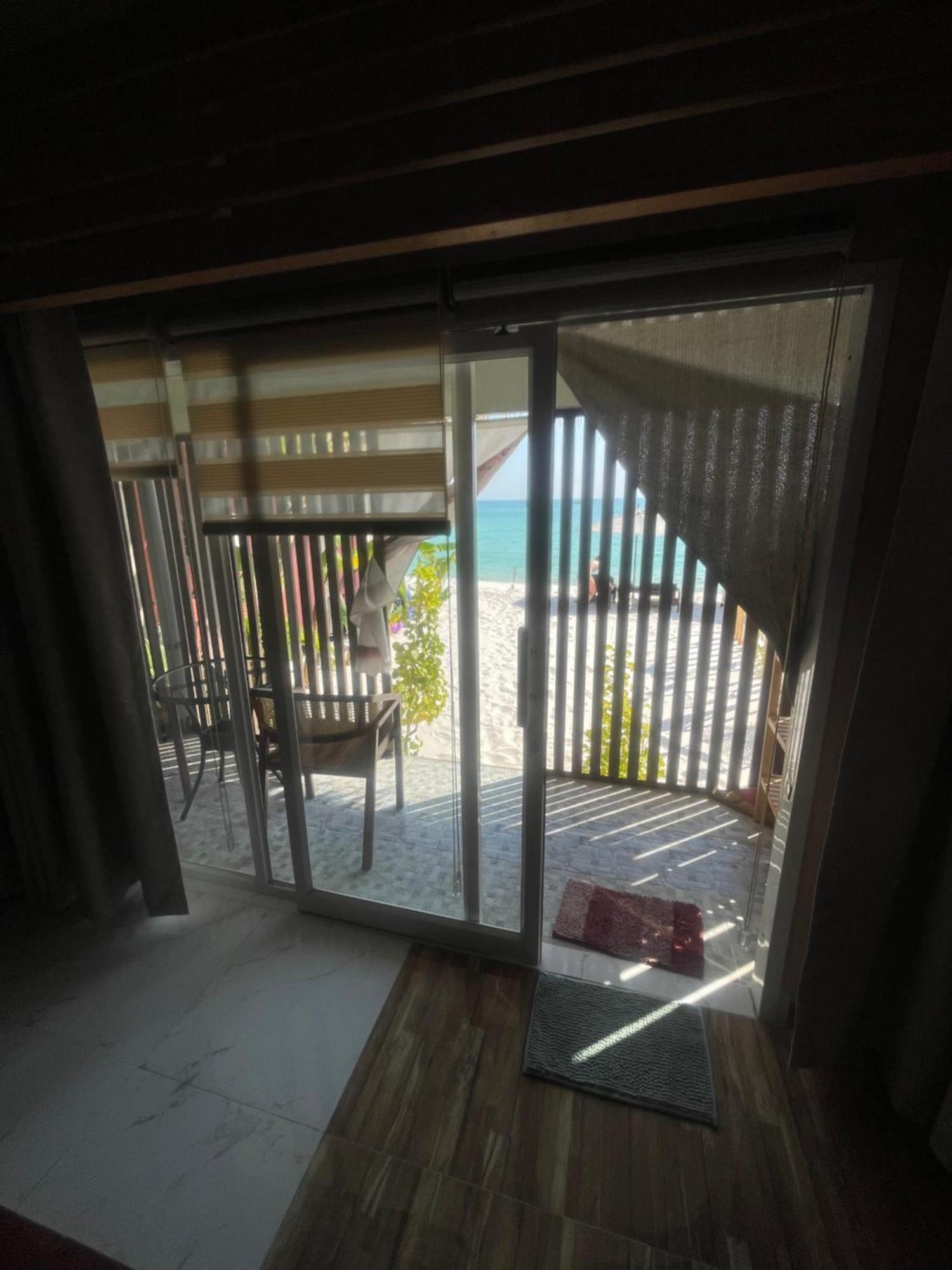White Sand Ark Resort Sok San Village Buitenkant foto