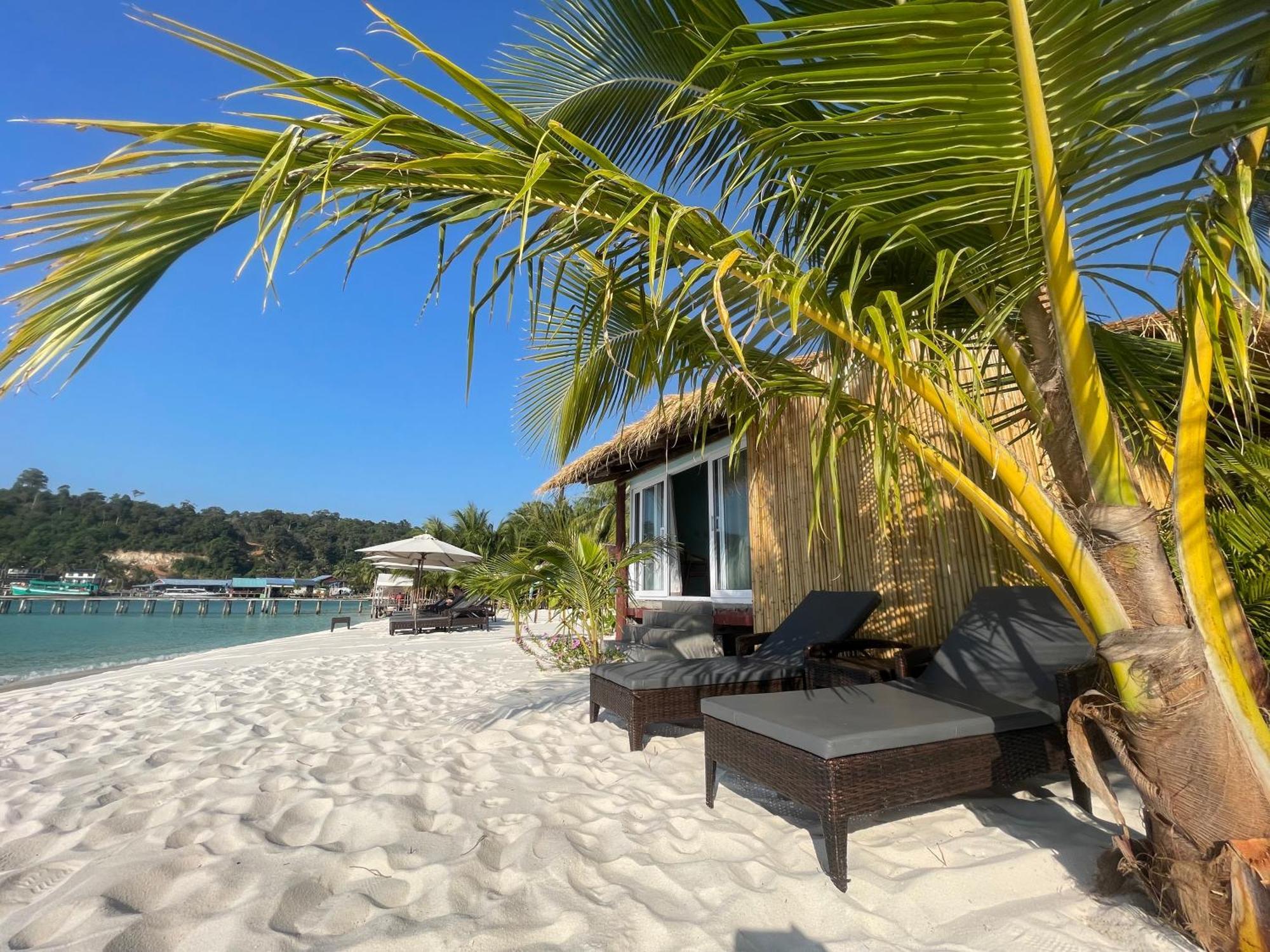 White Sand Ark Resort Sok San Village Buitenkant foto